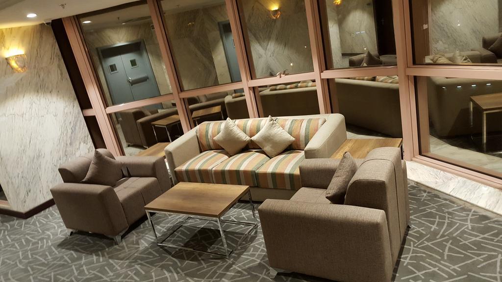 Burj Alhayat Hotel Suites Olaya Riyadh Ngoại thất bức ảnh