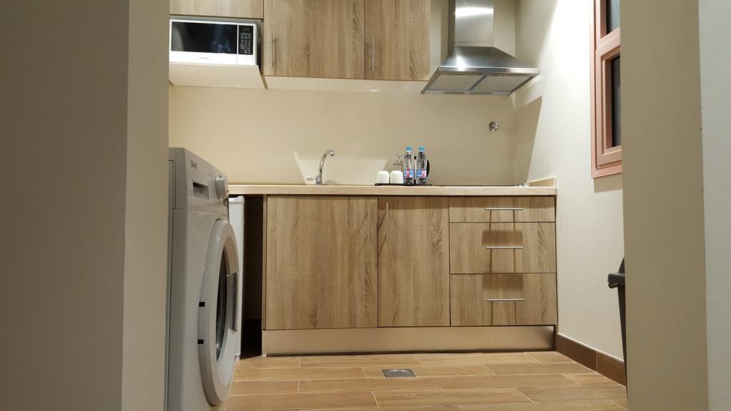 Burj Alhayat Hotel Suites Olaya Riyadh Phòng bức ảnh