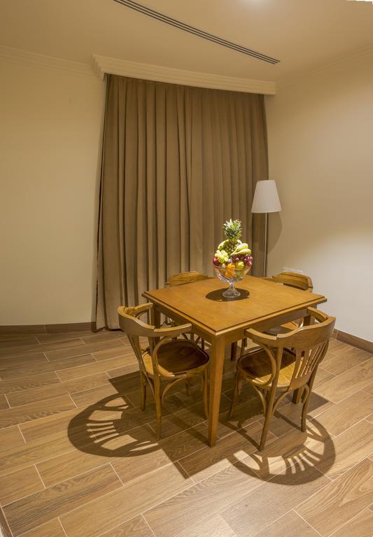Burj Alhayat Hotel Suites Olaya Riyadh Ngoại thất bức ảnh